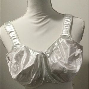 Bali- White- Size 36DDD.